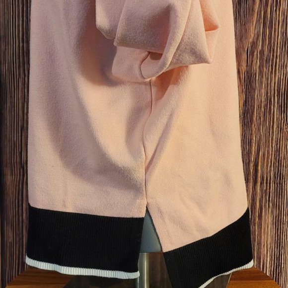 Juicy - Picture 3 of 4